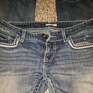 BKE Jean's. Leo.